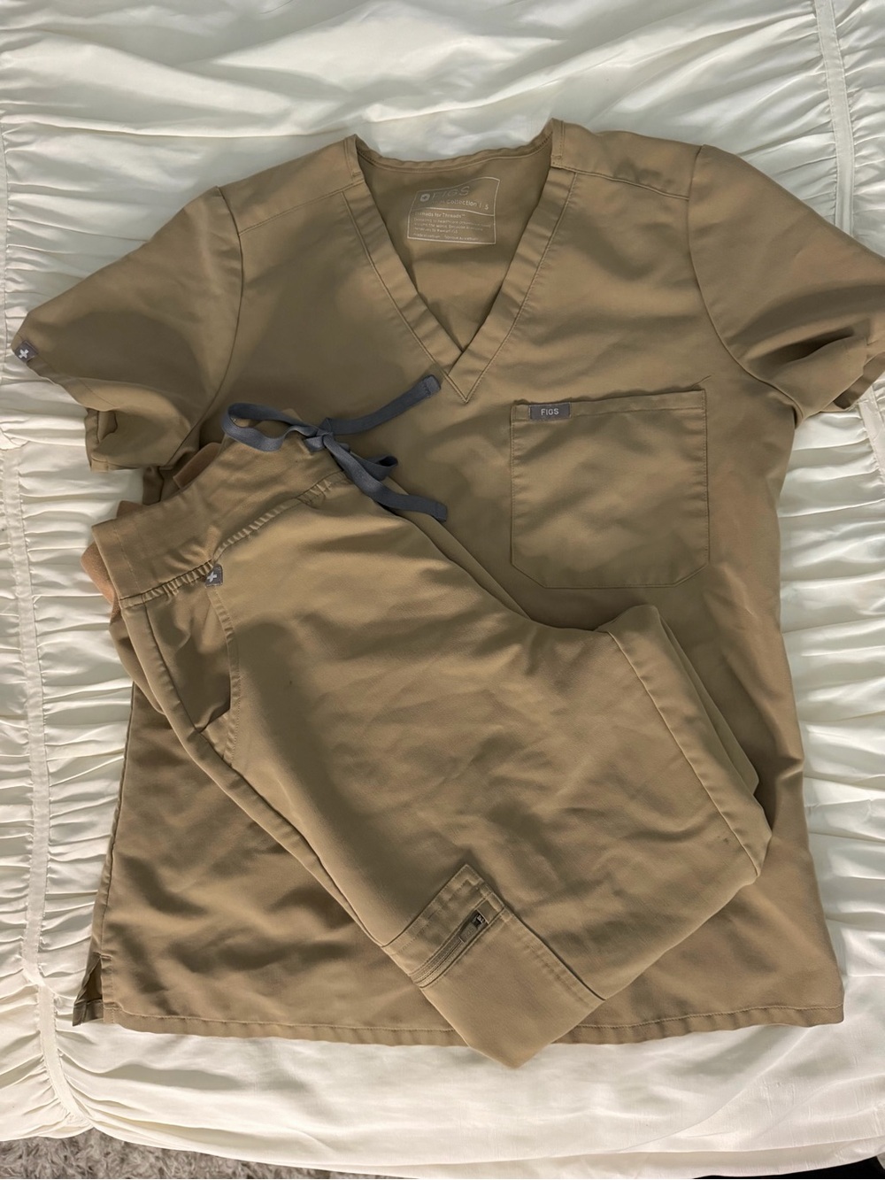 Figs Women's Khaki V-Neck Scrub Top